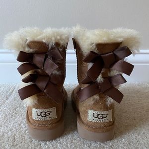 Girls UGG Bailey Boot
